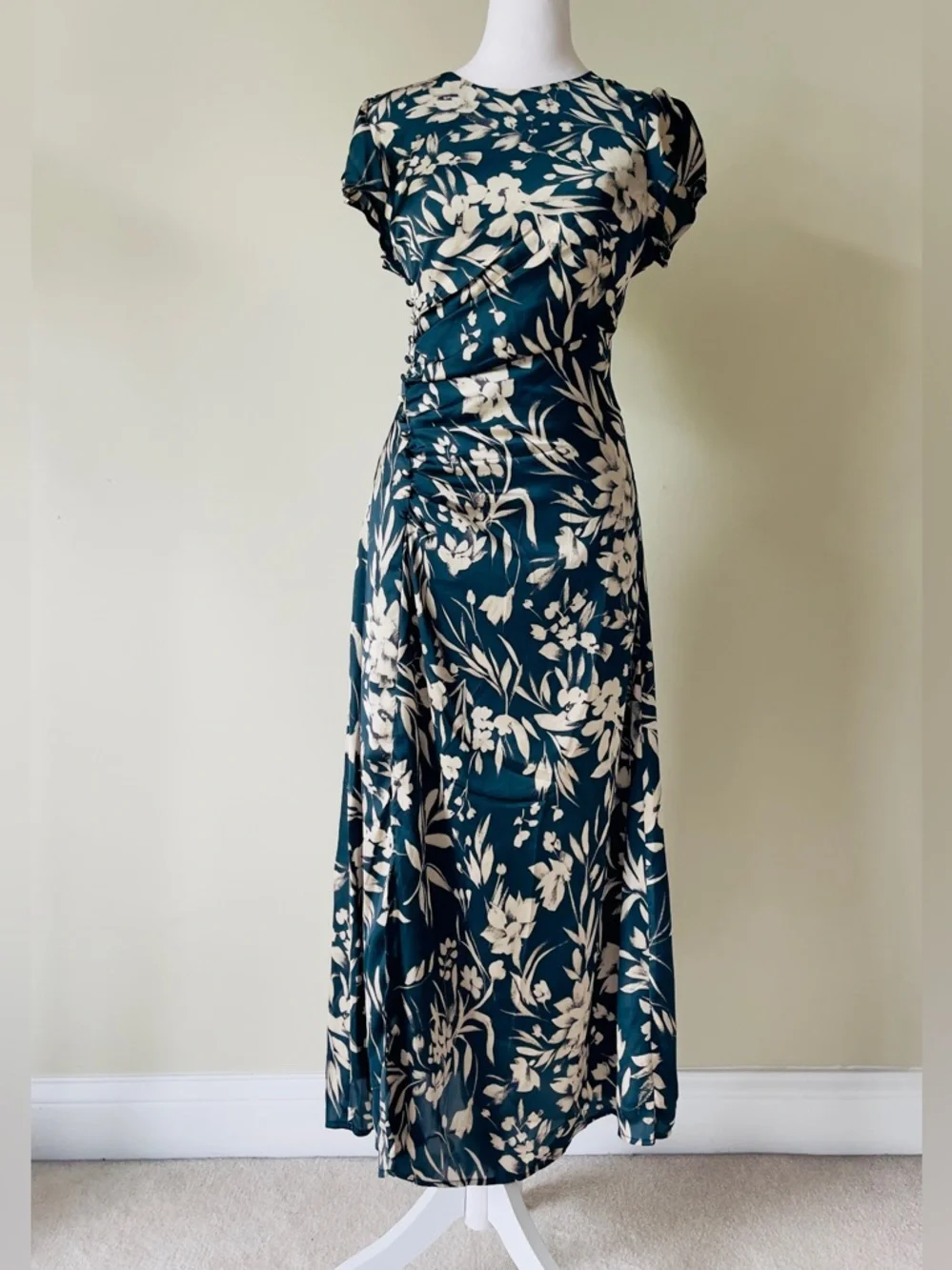 Petal & Pup Lisbeth Floral Cap Sleeve Satin Teal Floral Print Midi Dress NWOT - Picture 5 of 10